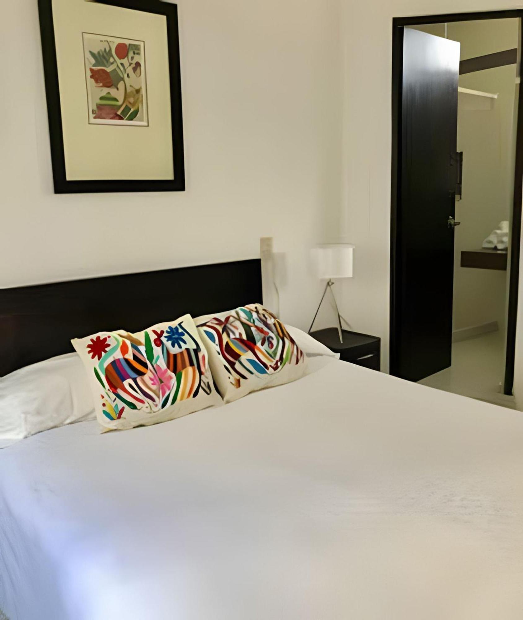 12 De Octubre Apartment Cabo San Lucas Bagian luar foto